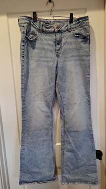 Edgely Women's Light Wash Distressed Straight Leg Flare Denim Jeans, 18w